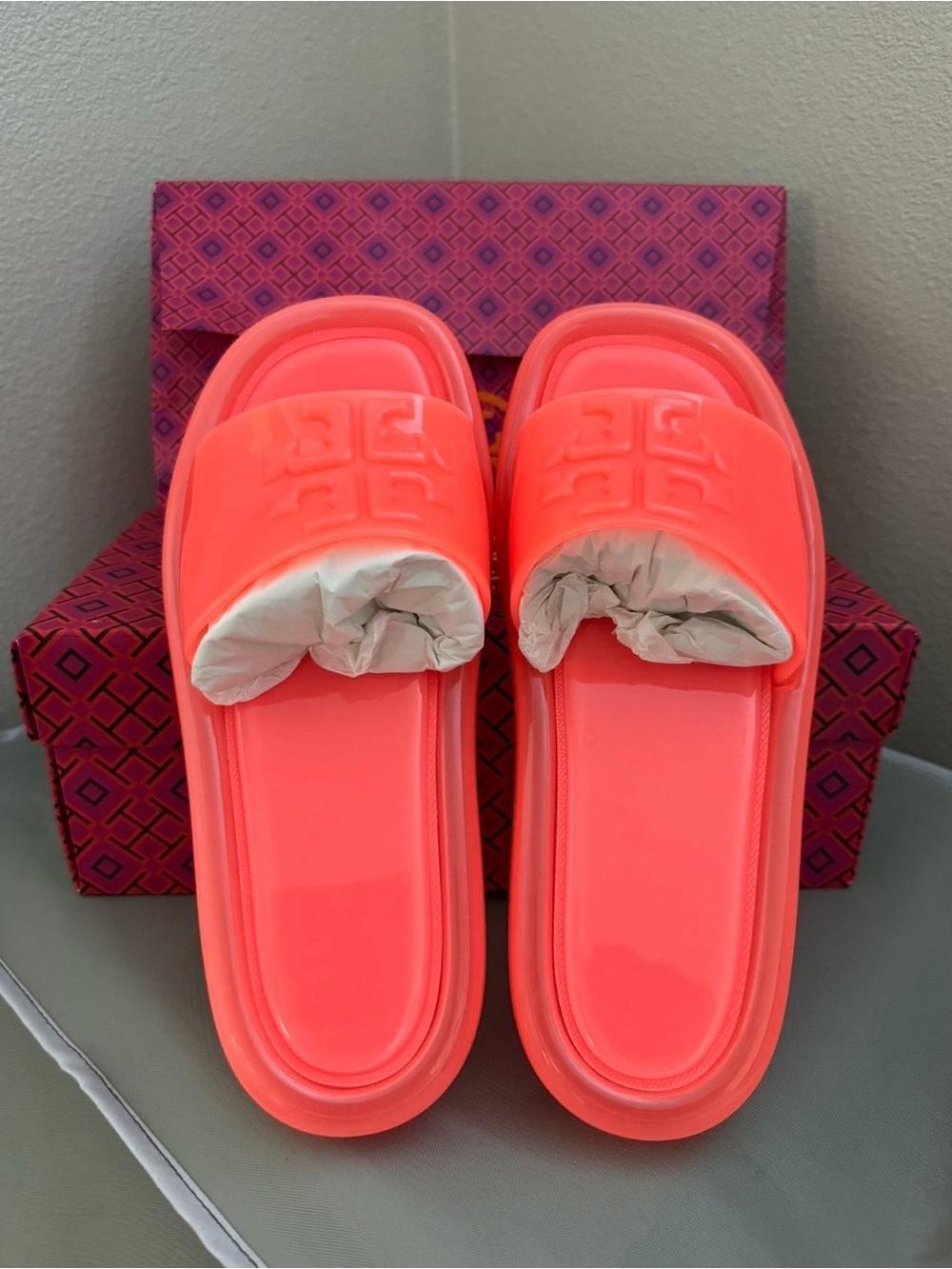 Tory Burch Neon Coral Jelly Slide Sandals - Bright Coral
